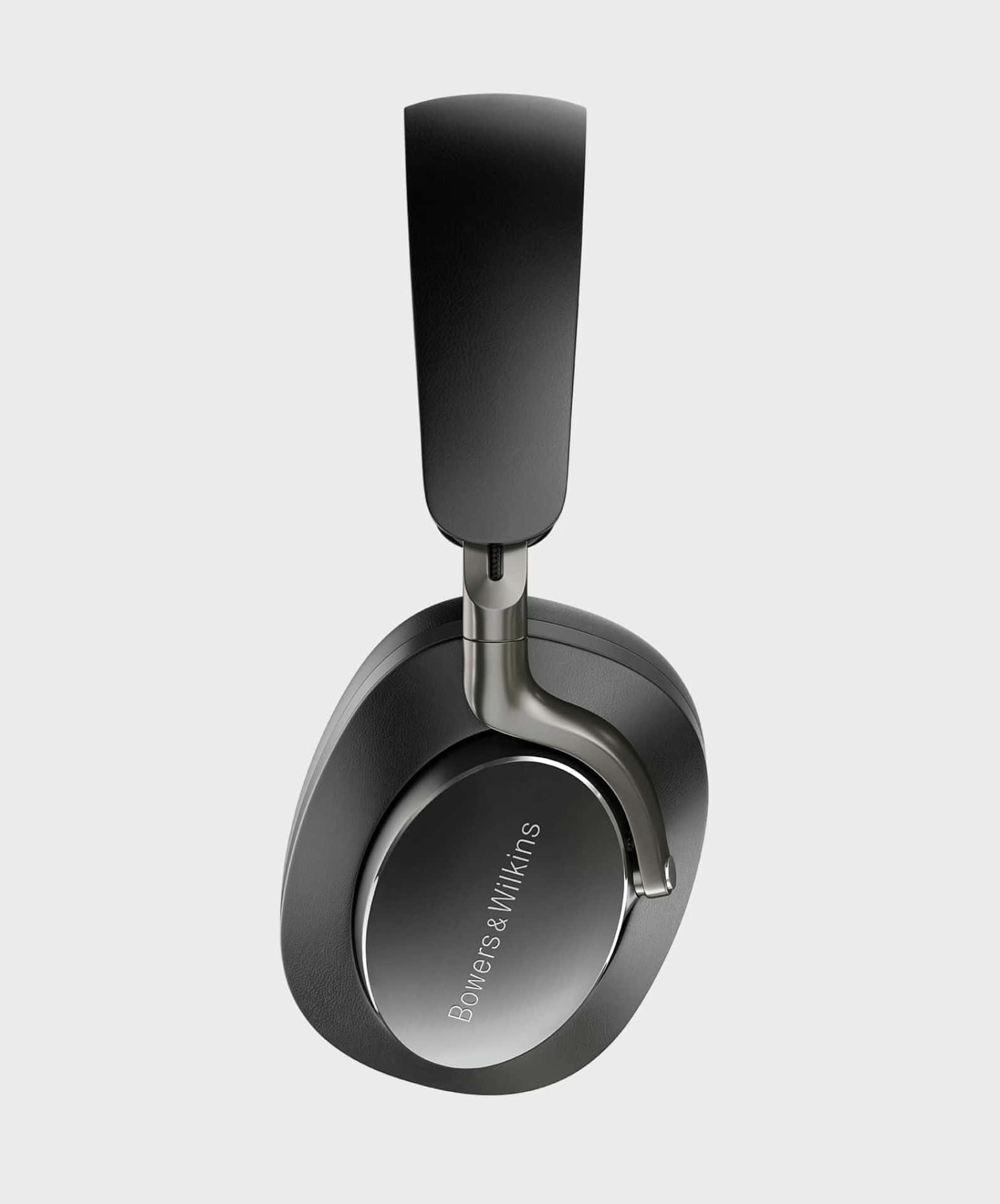 Bowers & Wilkins Px8 Headphones – A New Reference